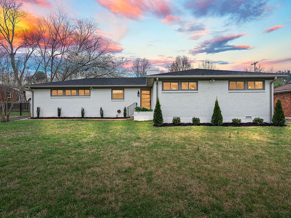 1st image of 2828 Barclay Dr