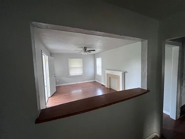 4025 N Georgia Ave — Photo 8