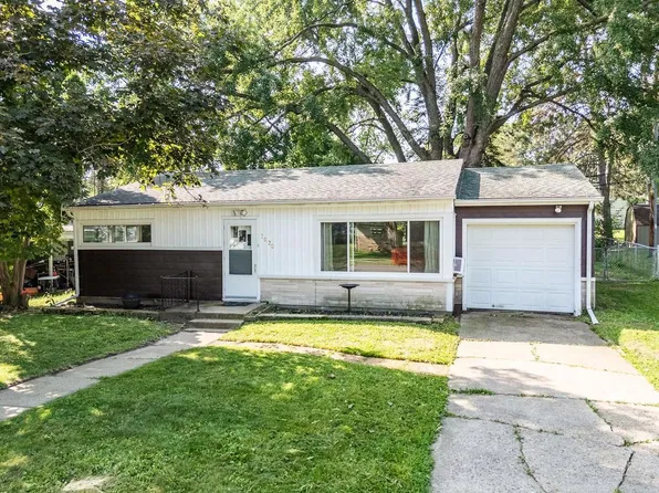 1020 4th Street, Baraboo, WI 53913