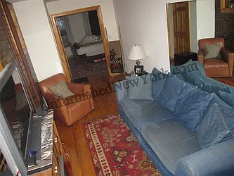 Rented by Elinor Taasa, LREB