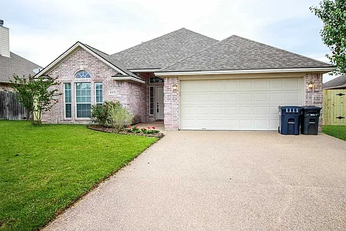 8415 Lauren Dr Photo 1