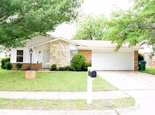 2010 McCormick St, Denton, TX 76205