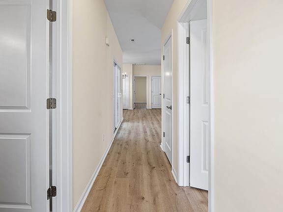 5th image of 849 Isle Of Palms Way