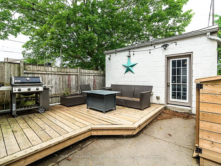 82 Chatham Ave — Photo 20