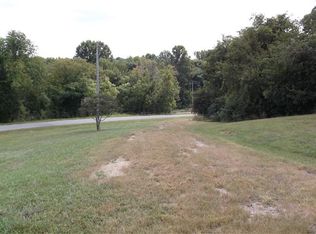 2601 Harlan Farms Rd, Columbia, TN 38401