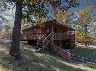 26052 Sharon Ln, Warsaw, MO 65355
