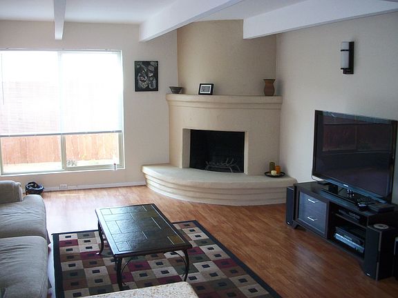 Open floorplan Living Room