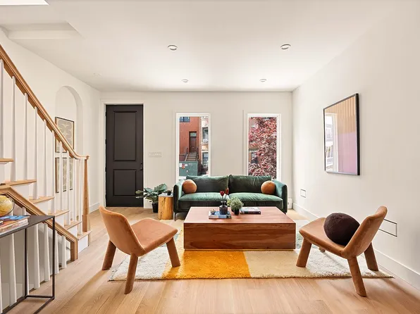 331 12th St, Brooklyn, NY 11215