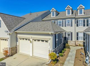 824 Square Nail Ct, Odenton, MD 21113