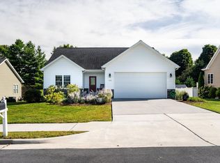 113 Rhodes Hill Dr, Dayton, VA 22821