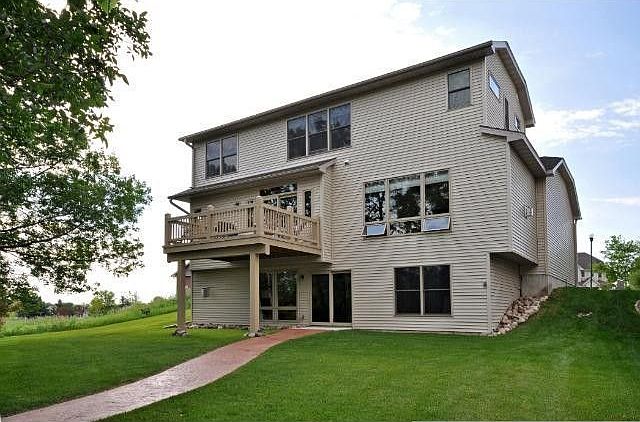 2nd image of 1352 Romeo Ct