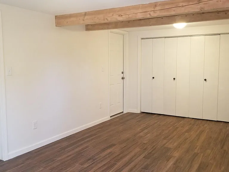 302 Pleasant St #3 — Photo 11