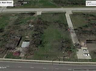 124 S Main St, Lansing, KS 66043