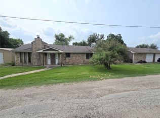 31 Clearview St, Pointblank, TX 77364