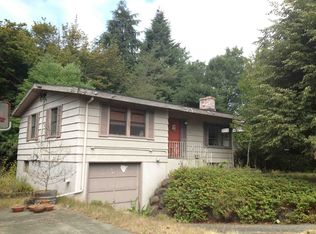 10837 12th Ave NE, Seattle, WA 98125