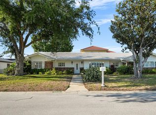3918 Versailles Dr, Rocky Point, FL 33634