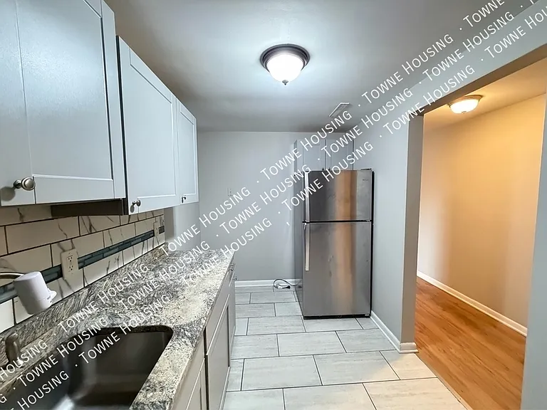132 Denrose Dr #132 — Photo 4