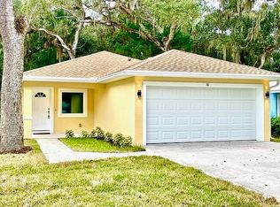 16 Seminole Ave, Palm Coast, FL 32137