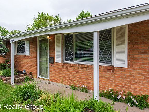 3rd image of 5424 Cleander Dr