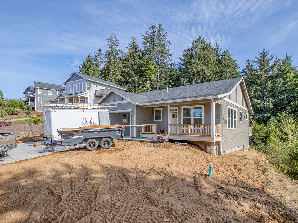 1st image of 1367 SE 41st St