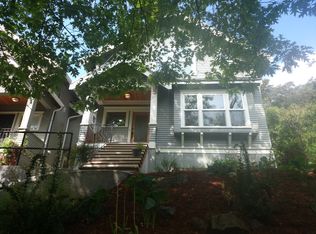 917 22nd Ave, Seattle, WA 98122