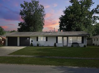 1855 Washington Dr, Frankfort, IN 46041
