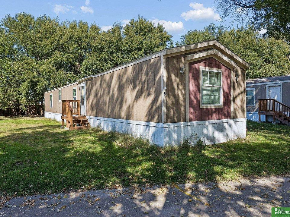 1st image of 1075 W 8th Ave Lot 9