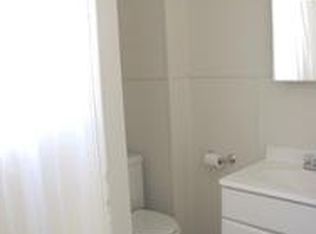 770 N Main St, Saint Clair, MO 63077