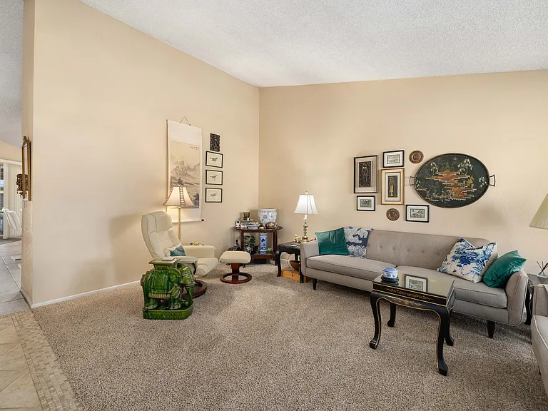 730 E Avenue J10 — Photo 17