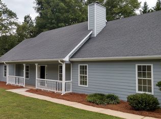 400 Ryan Cir, Winder, GA 30680