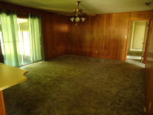 4th image of 3890 Camellia Dr