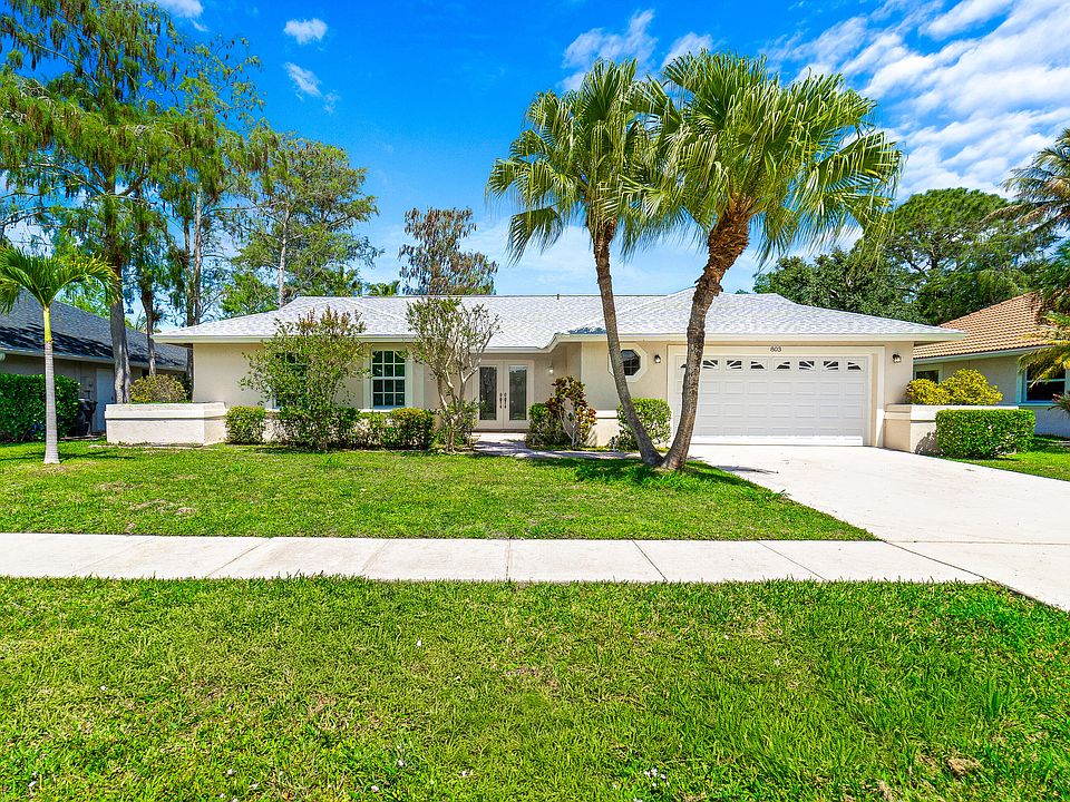 1st image of 803 Silverbell Lane