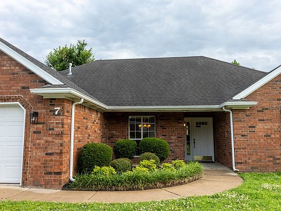 2nd image of 7 Northaven St