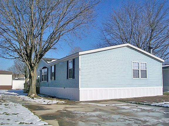 5th image of 175 Belle Villa Blvd