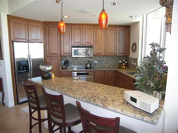3rd image of 450 Knights Run Ave Unit 1705