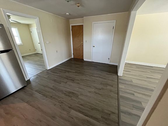 3rd image of 463 Woonasquatucket Ave APT 8