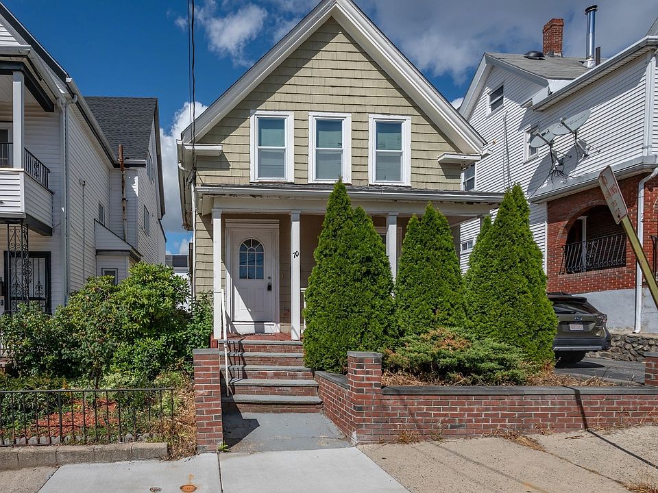 1st image of 70 Dean St