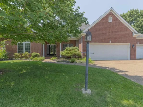 4595 Prescot Dr, Newburgh, IN 47630