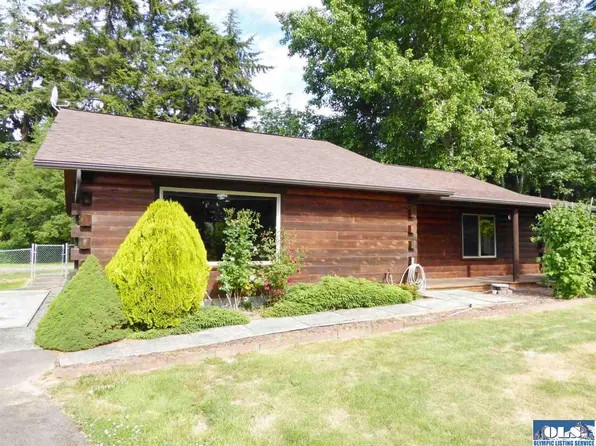 252 Agnew Pkwy, Port Angeles, WA 98362