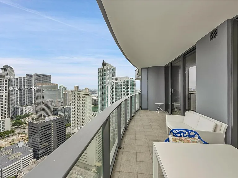1000 Brickell Plz #3914 — Photo 17