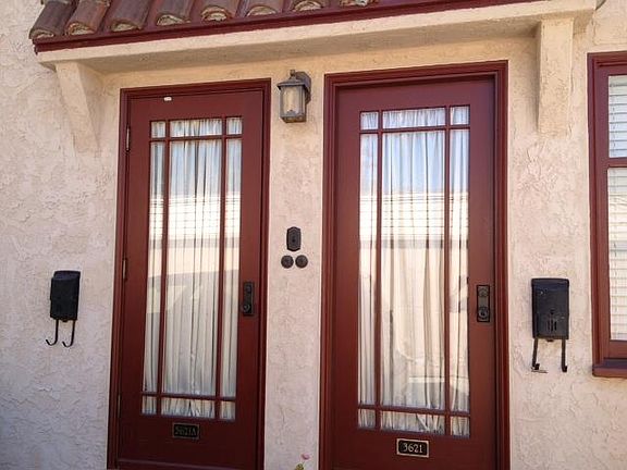Private Entrance