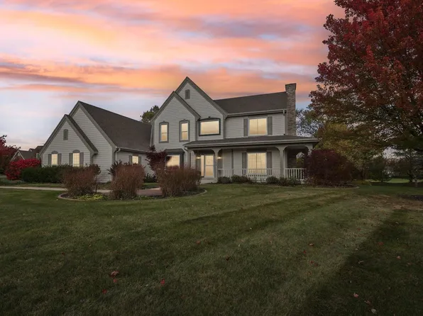 5502 West Elderberry COURT, Mequon, WI 53092