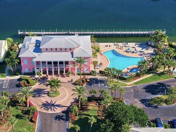 Waterfront Waterside clubhouse and pool.
