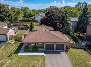 15 Windfield Cres, Kingston, ON K7K6G3