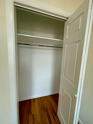 Rented by Building Equity Real Estate LLC | media 22
