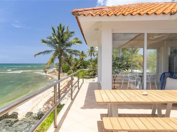 294 Bravos De Btm, Vieques, PR 00765