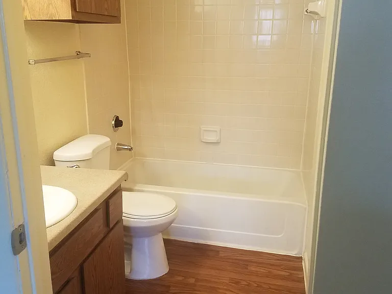 Quincy Ridge Apartments — Photo 130