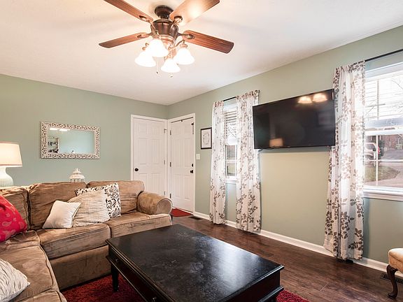 4th image of 311 Melodye Ln