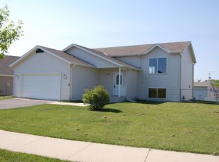 4118 Trumpeter Dr SE, Rochester, MN 55904