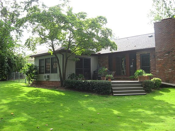 Deck & workroom, left